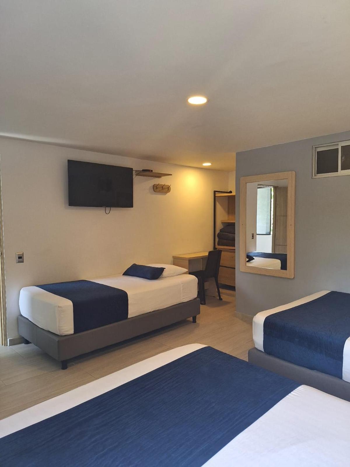 Hotel Suramericana Medellín Esterno foto